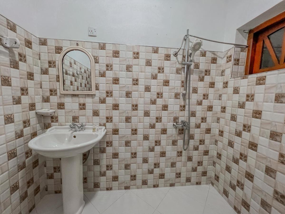 Royal Guest Hotel Inn Nuwara Eliya Kültér fotó